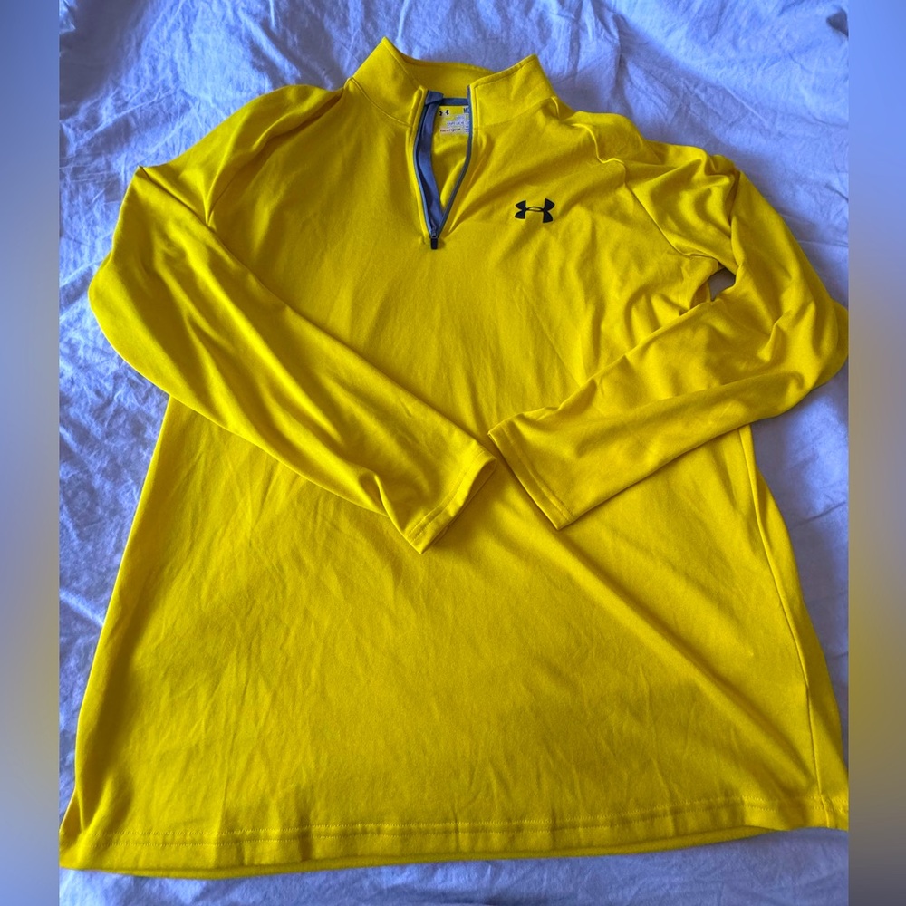 Under Armour UA Yellow Half Zip Pullover Heatgear Loose Medium M Men’s